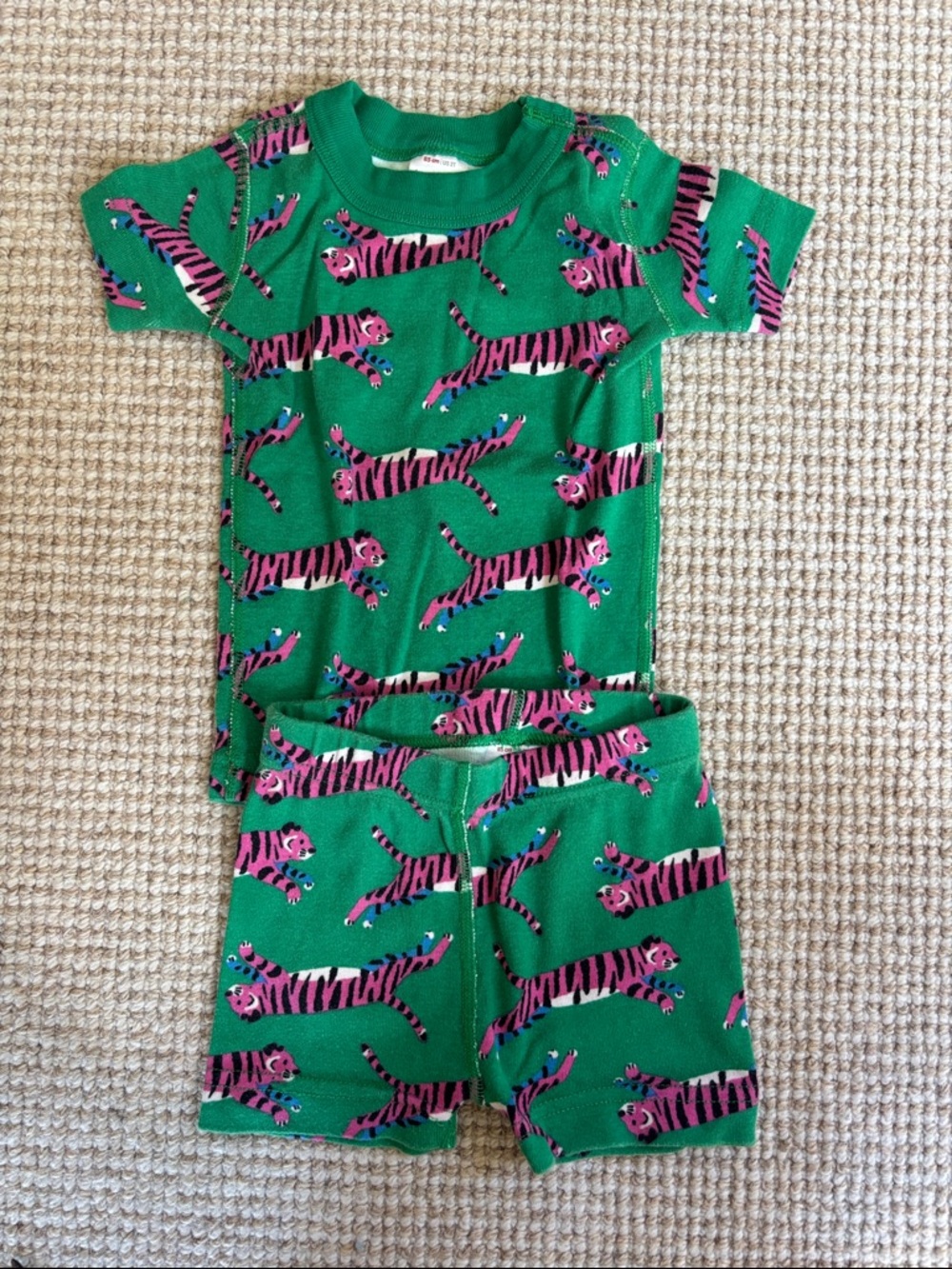 EUC Hanna Andersson Green & Pink Tiger Print Short Sleeve Pajamas, Size 2 2T 85